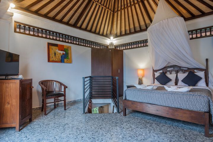 Room 45 of 160