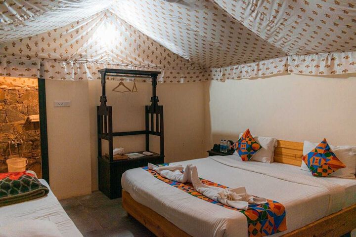 Room 34 of 90