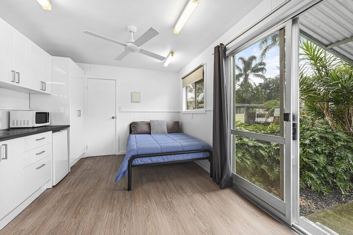 Room 5 of 29