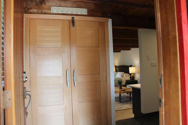 Room 10 of 48
