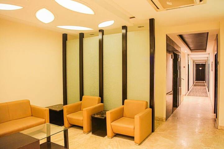 Hotel Interior 6 of 37
