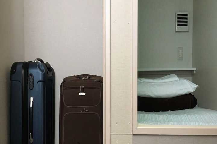 Room 19 of 44