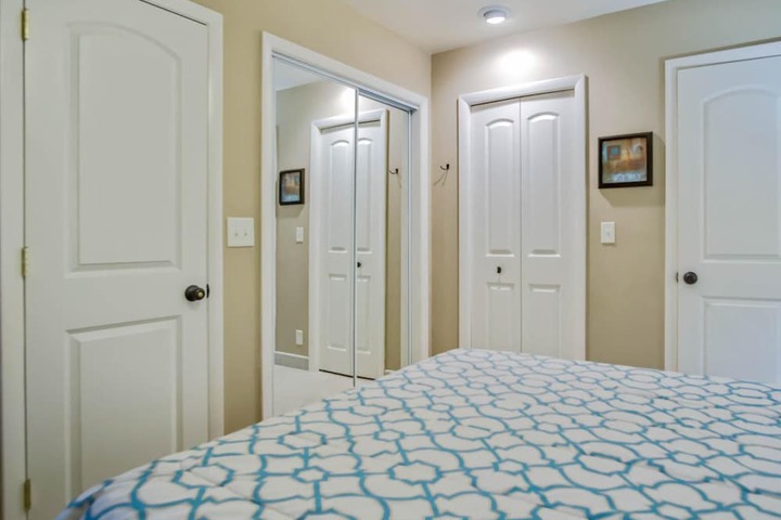 Room 4 of 19
