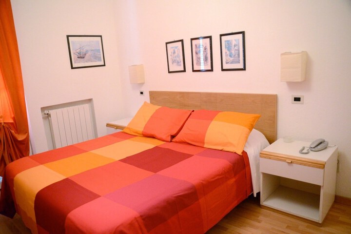 Room 16 of 63