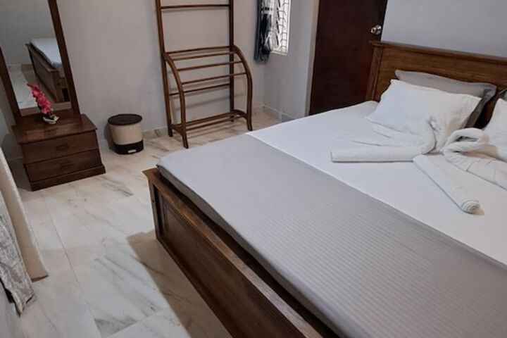 Room 20 of 68