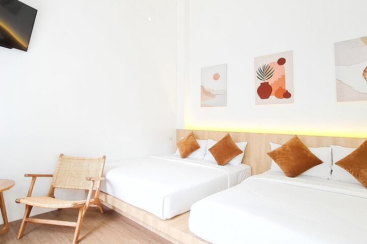 Room 4 of 23