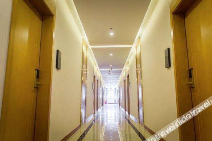 Hotel Interior 11 of 22
