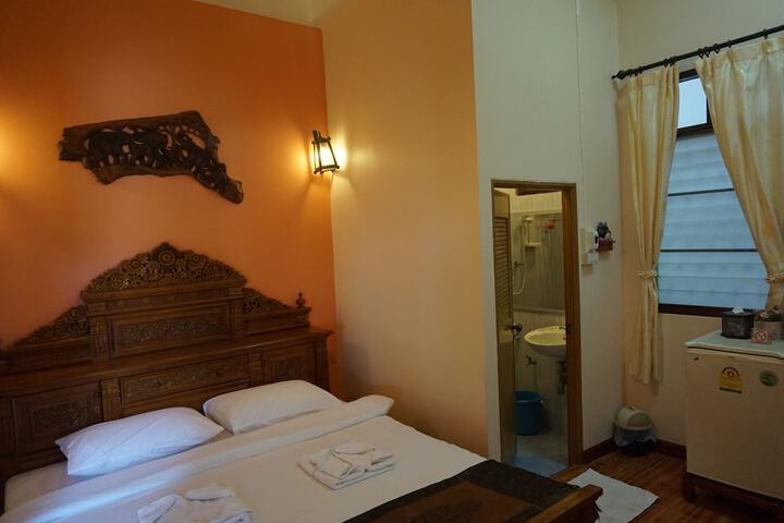Room 15 of 30