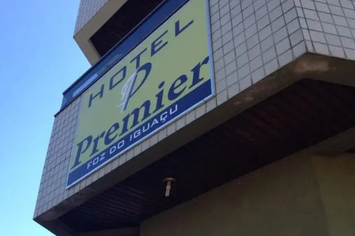 HOTEL PREMIER