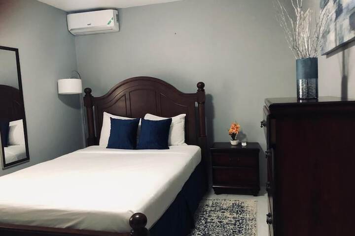 Room 19 of 39