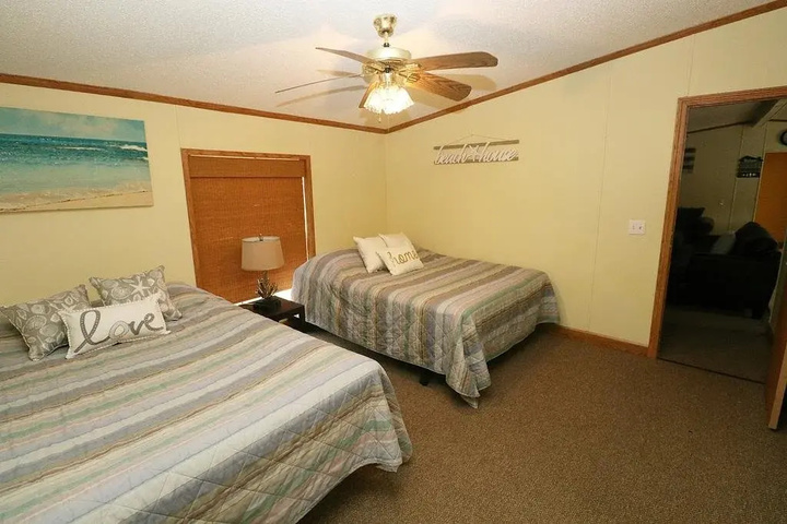 Room 3 of 13