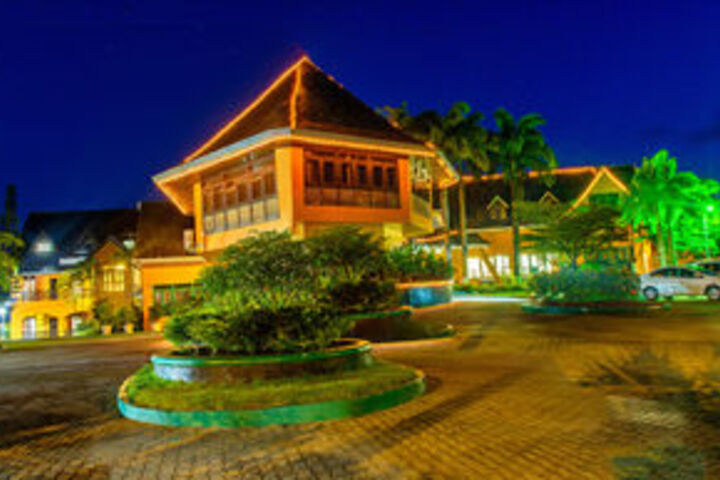 Hotel 37 of 70