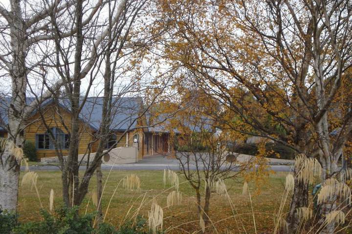 Property Grounds 21 of 26