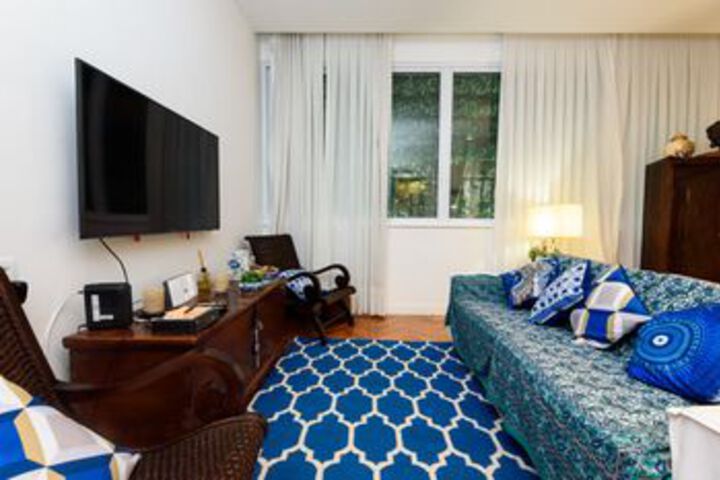 Room 32 of 32