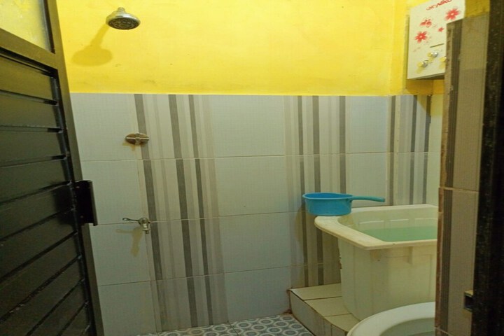 Room 16 of 22