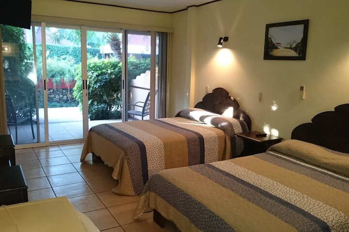 Room 5 of 91