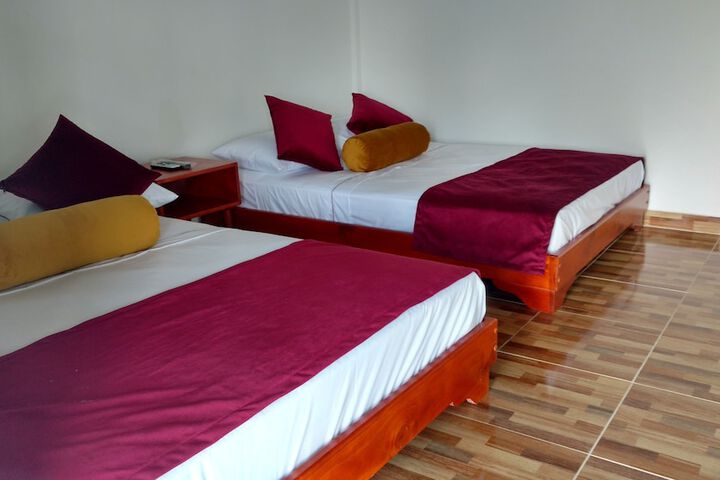 Room 6 of 26