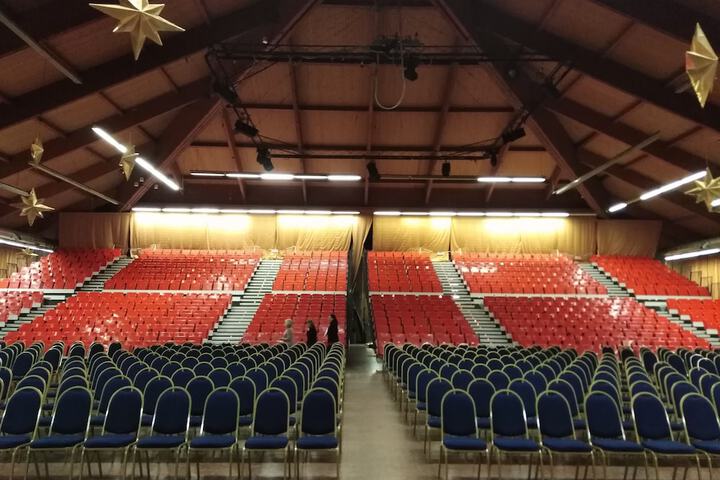 Meeting facility