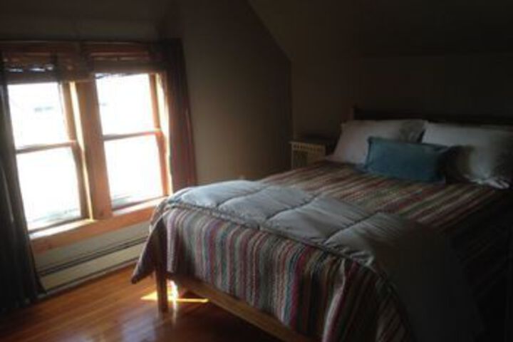 Room 32 of 120