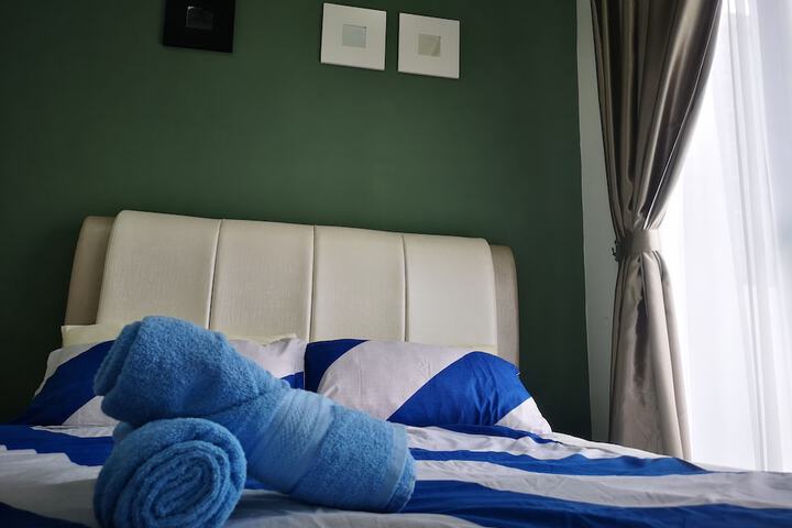 Room 27 of 106