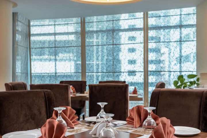 Dining 56 of 66