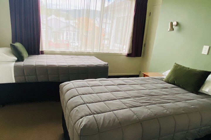 Room 22 of 69
