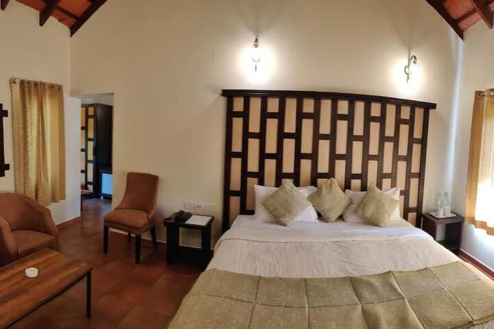 Room 21 of 49