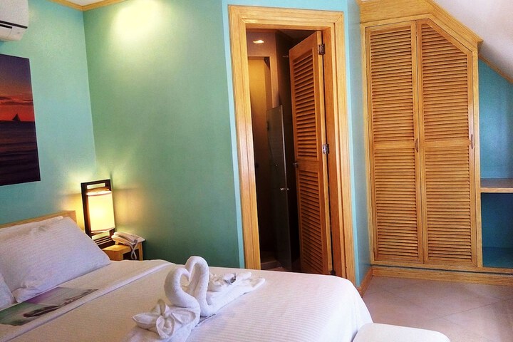 Room 10 of 41