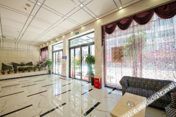 Hotel Interior 13 of 46