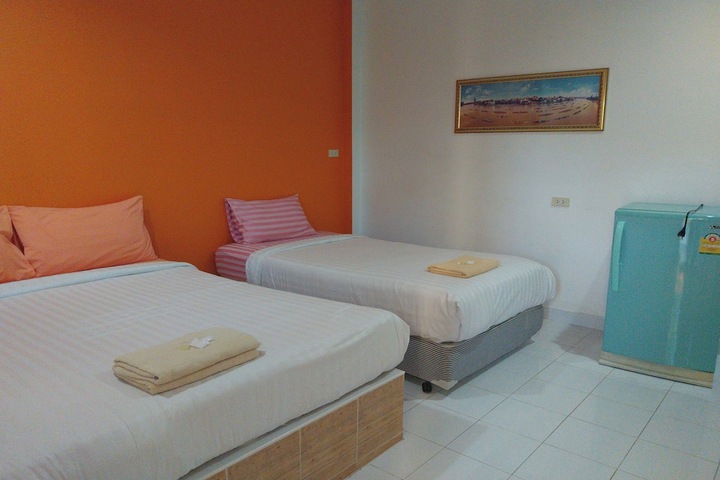 Room 6 of 47