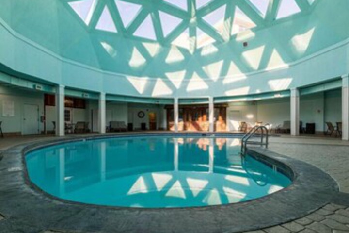 Pool 84 of 152