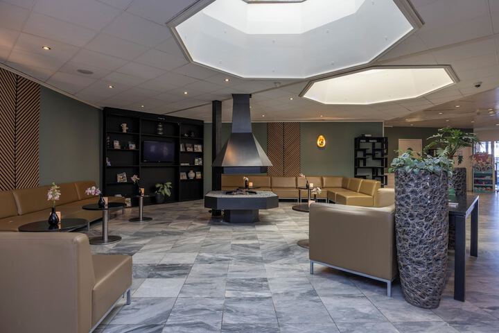 Lobby Photos