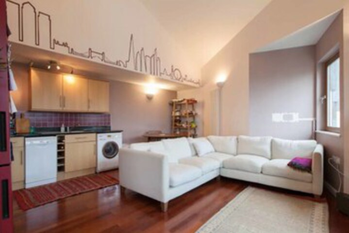 Room 15 of 18