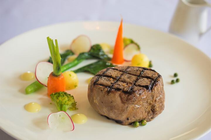 Dining 97 of 123