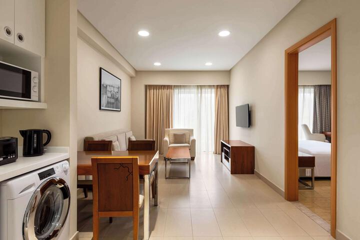 Room 46 of 74