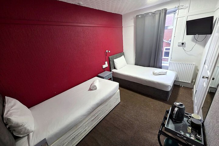 Room 48 of 112