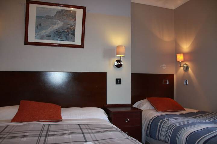 Room 7 of 81