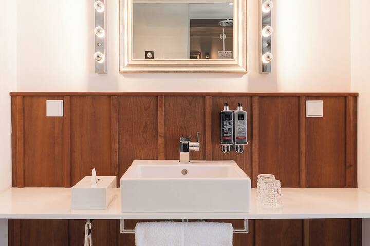 Bath Amenities
