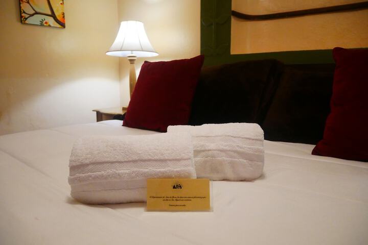 Room 2 of 20