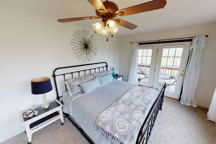General 44 of 49