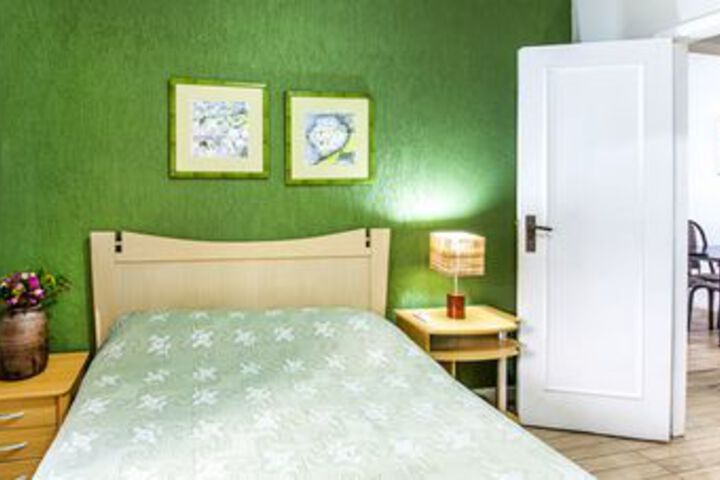 Room 2 of 14