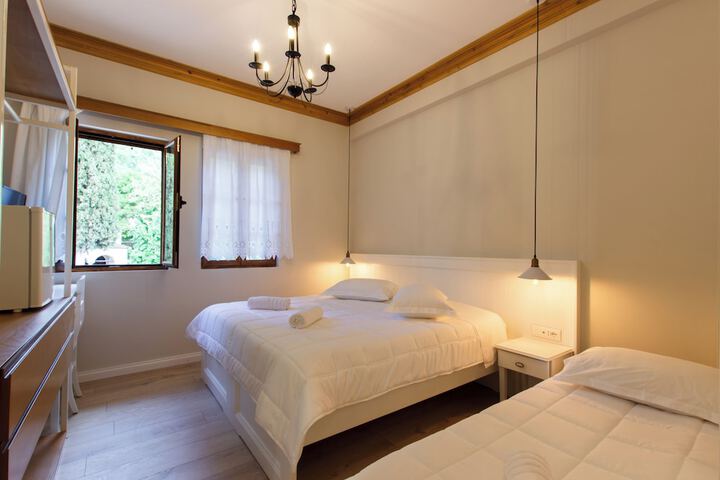 Room 10 of 58