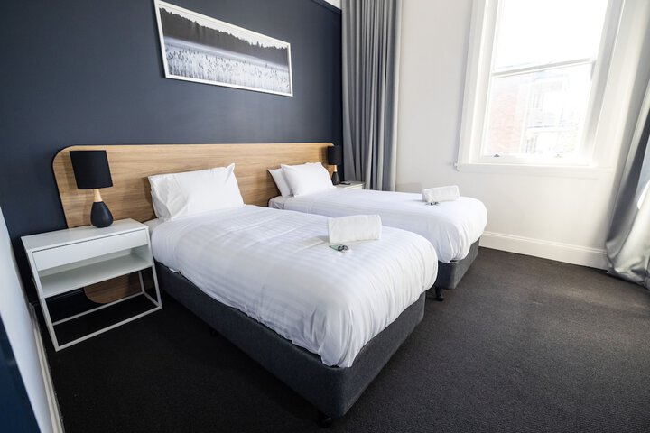 Room 3 of 19