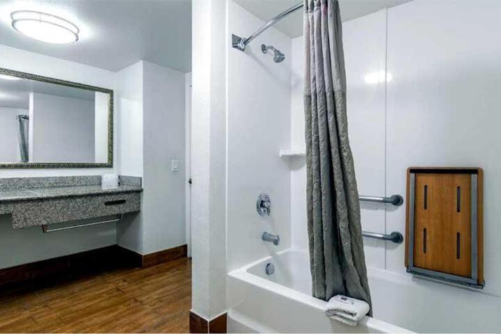 Standard Room, King or Two Doubles (1 of 3)