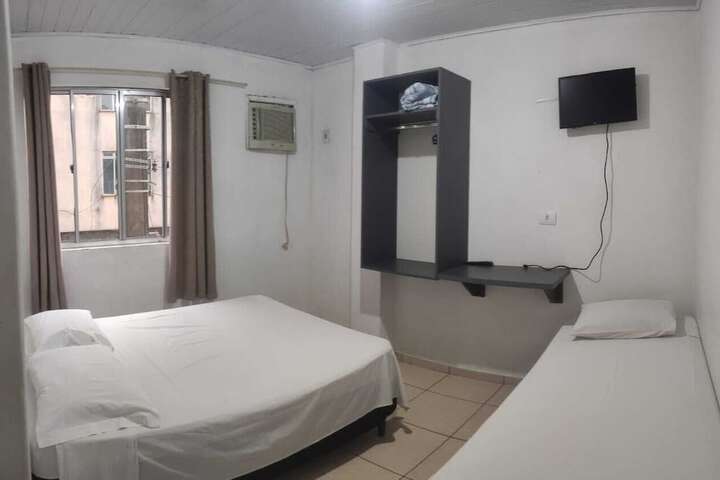 Room 4 of 44