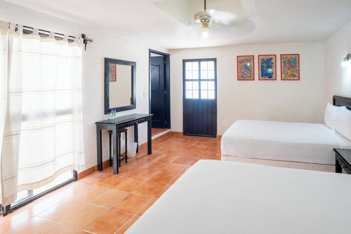 Room 10 of 39