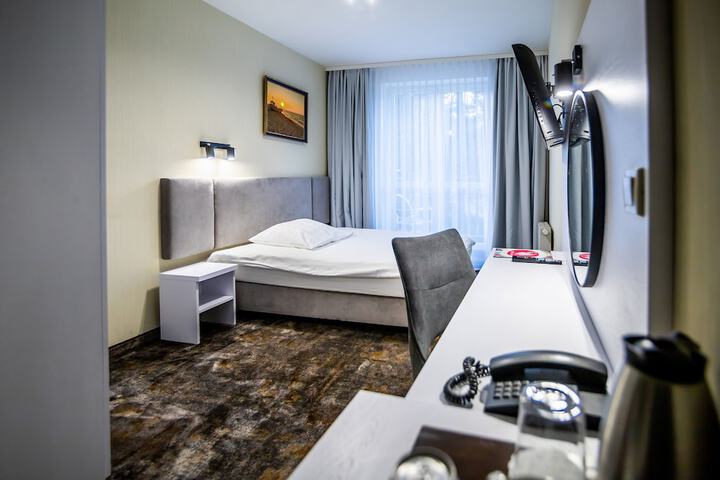 Room 15 of 132