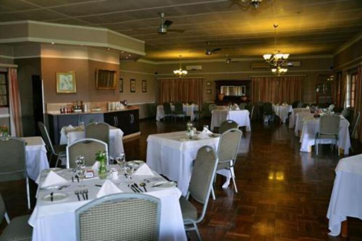 Dining 95 of 120