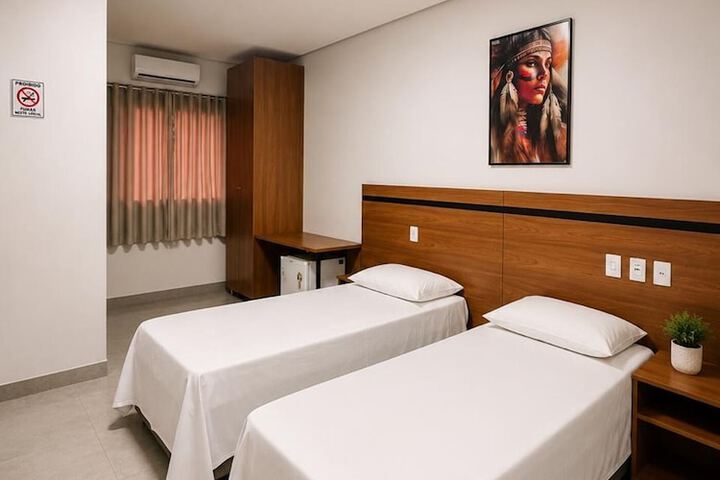 Room 3 of 15