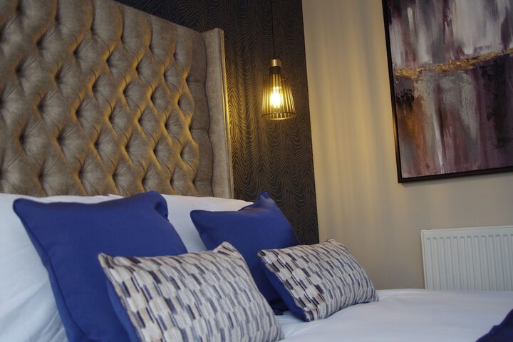 Room 12 of 61